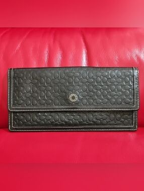 Coach Embossed Leather Small Clutch Bag